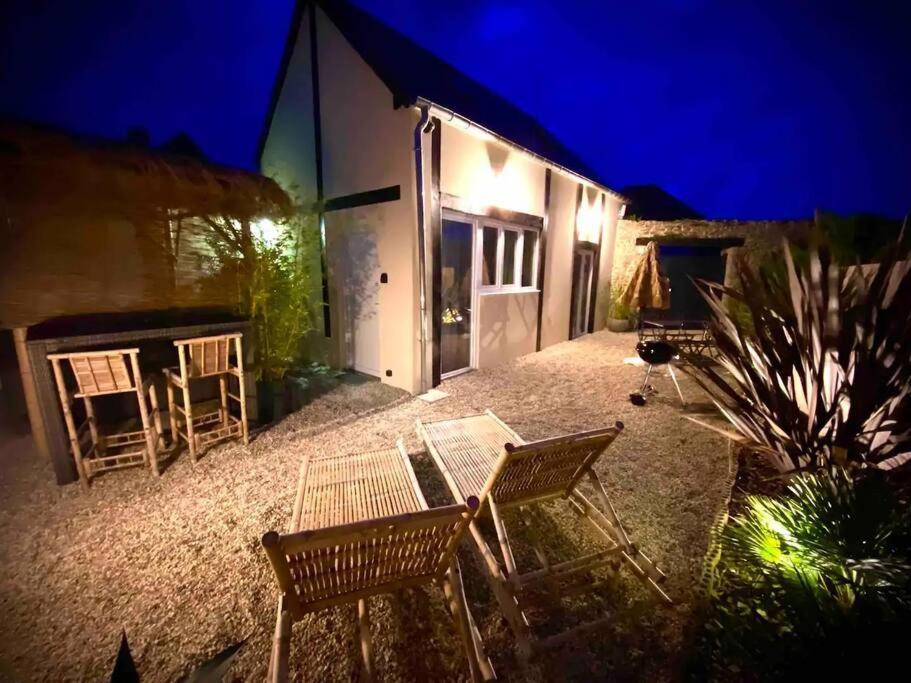 L'Etincelle Villa Saint-Martin-des-Entrées Exterior foto